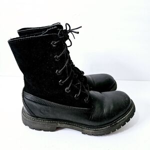Timberland Waterproof Roll Over Teddy Boots Size 6M Lace Up Leather